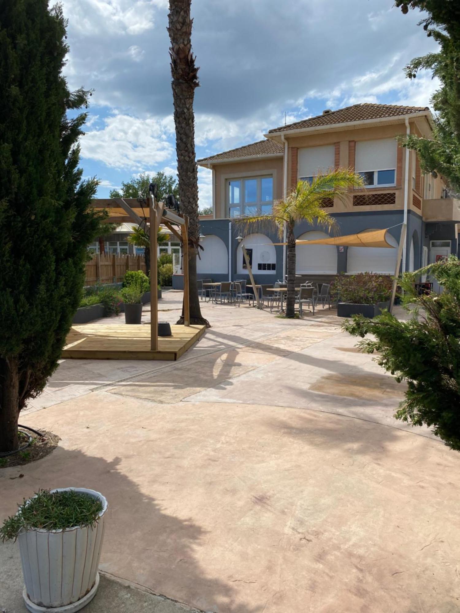 Lodges Mediterranee 旺德雷 外观 照片